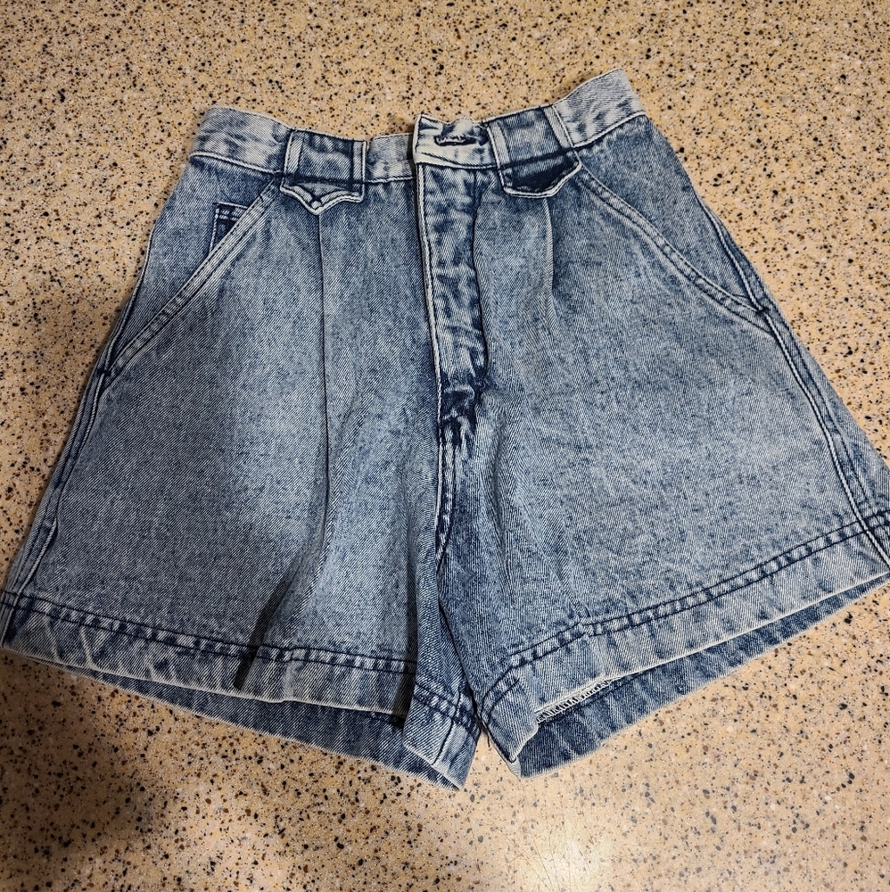 Cap Ferrat Vintage Short SZ 3